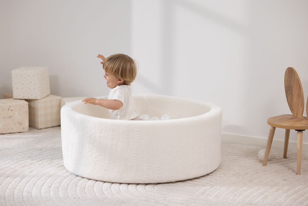 Round Ball Pit - Teddy Creme (90x30)