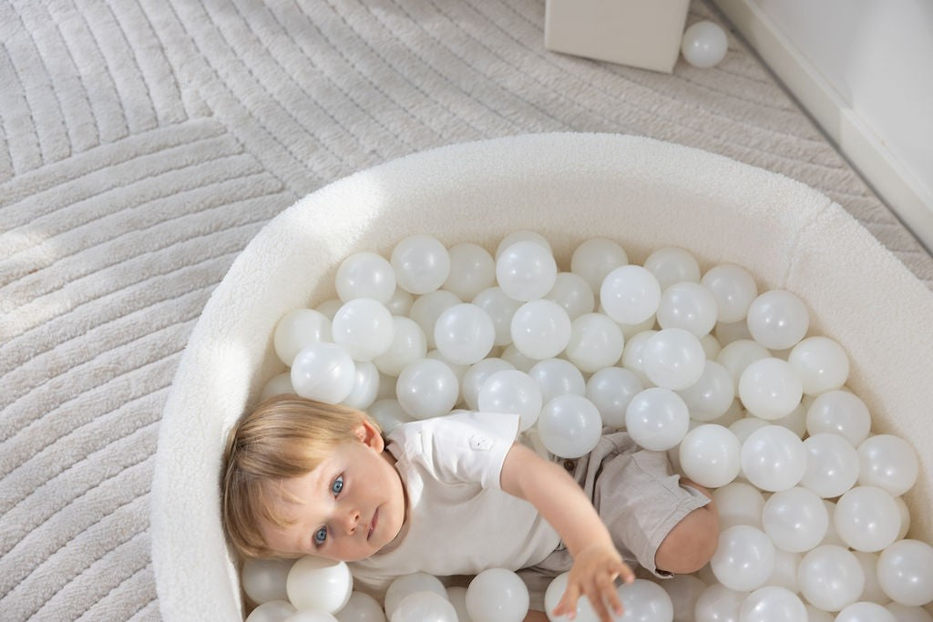 Round Ball Pit - Teddy Creme (90x30)