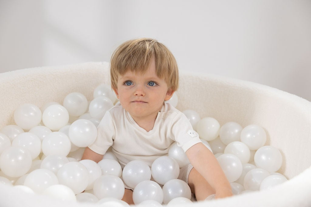 Round Ball Pit - Teddy Creme (90x30)