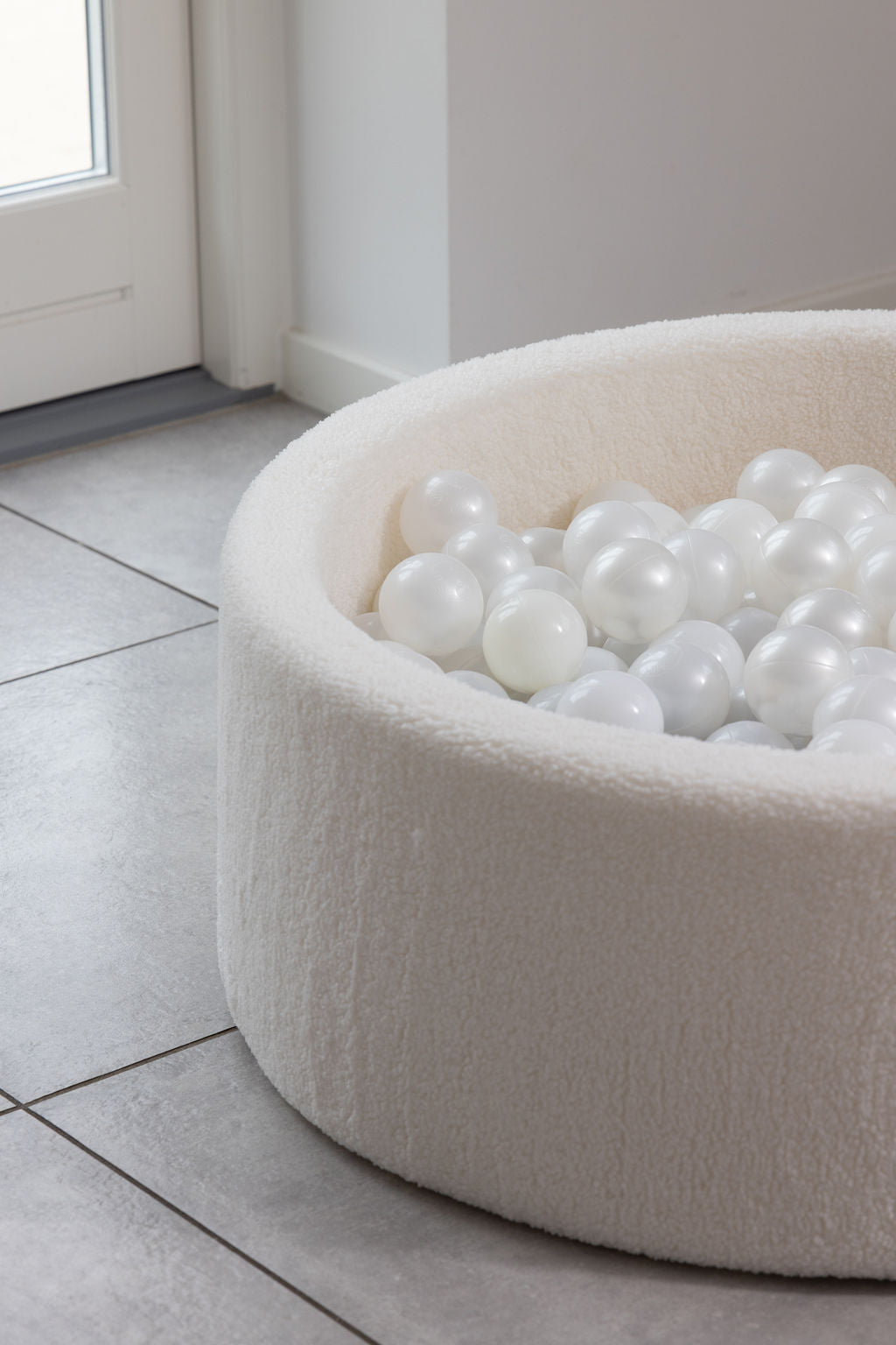 Round Ball Pit - Teddy Creme (90x30)