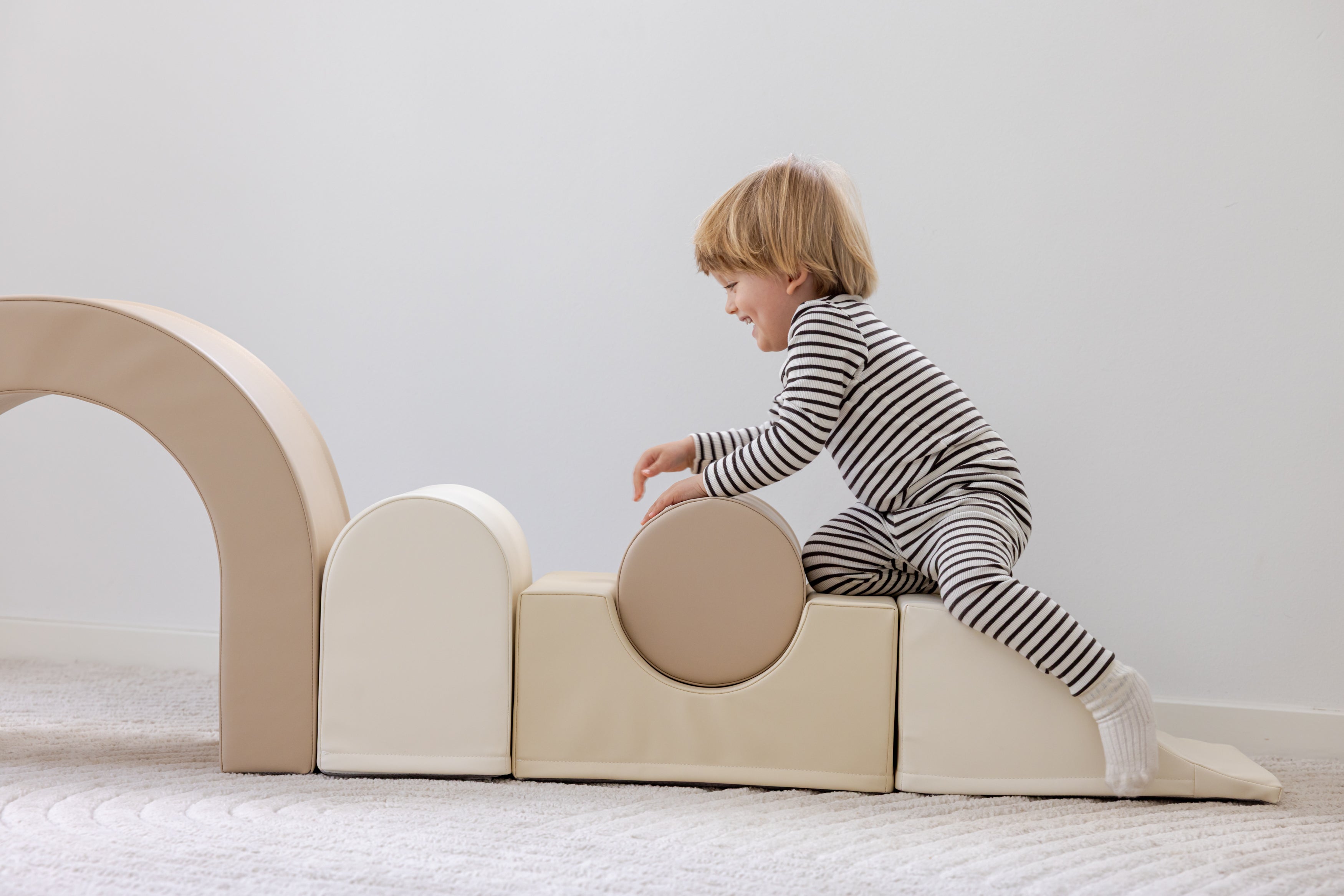 Rainbow Play Set - 7-Piece Foam Play Set