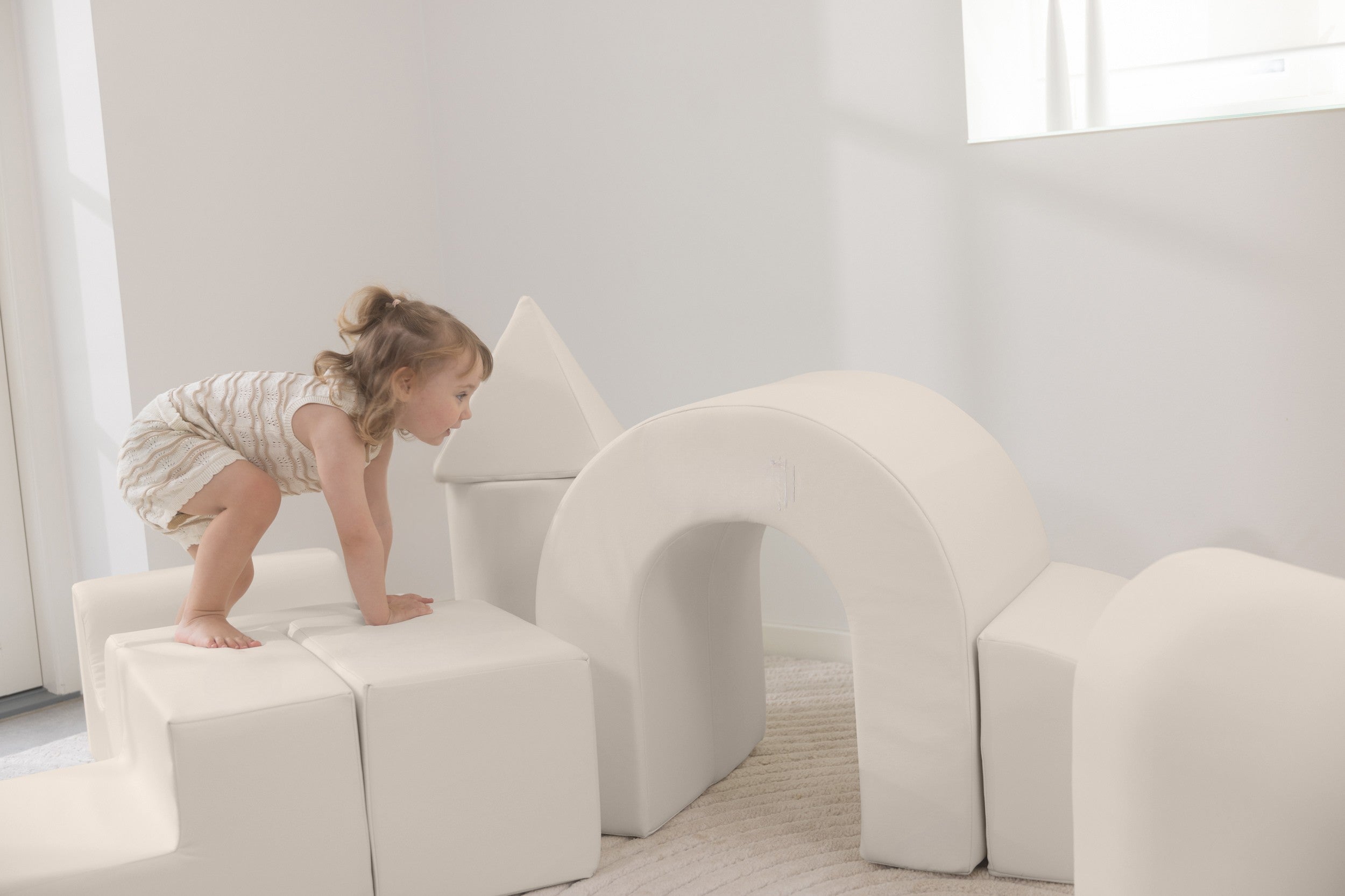 LUX Playset - Beige - 8-Piece
