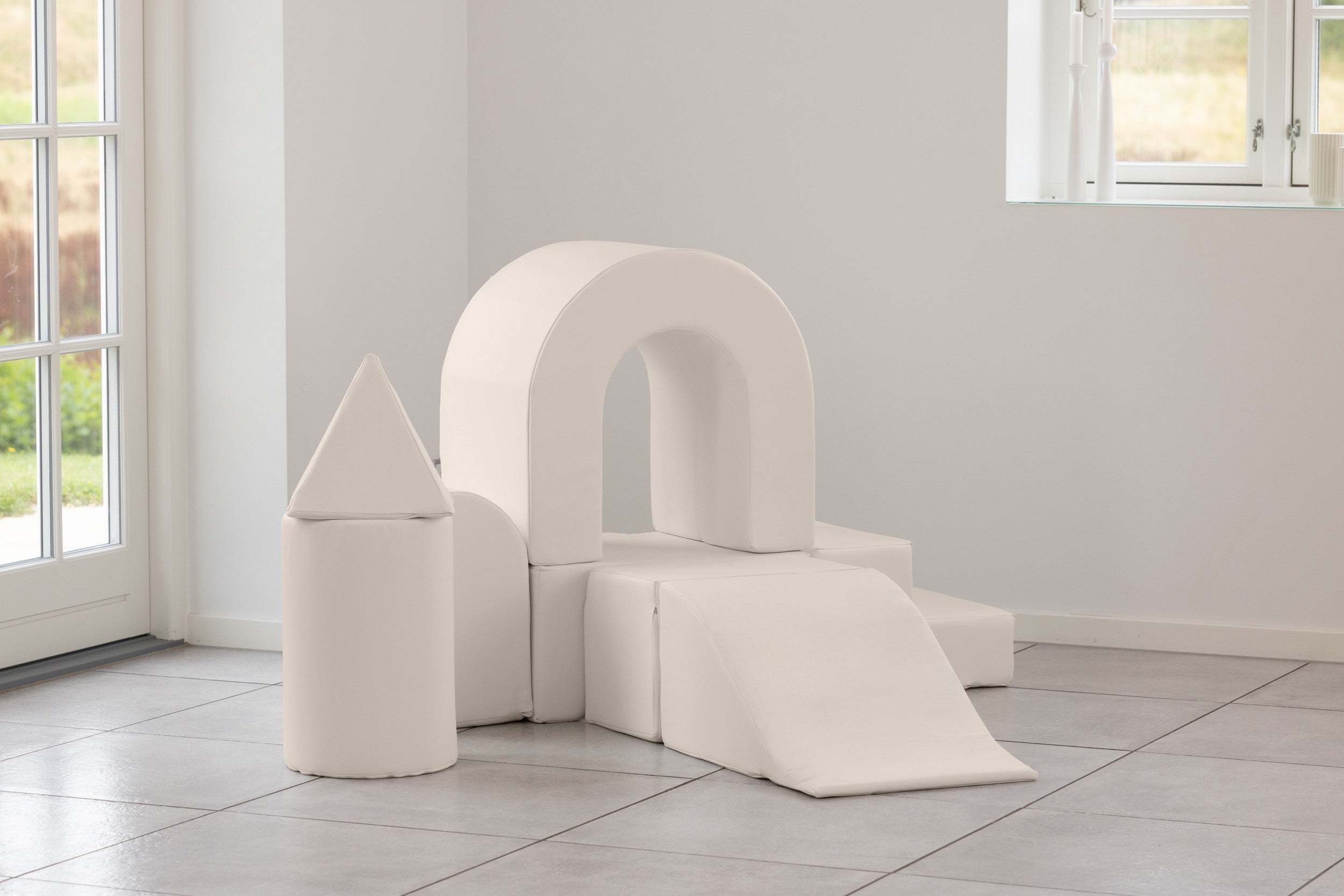 LUX Playset - Beige - 8-Piece