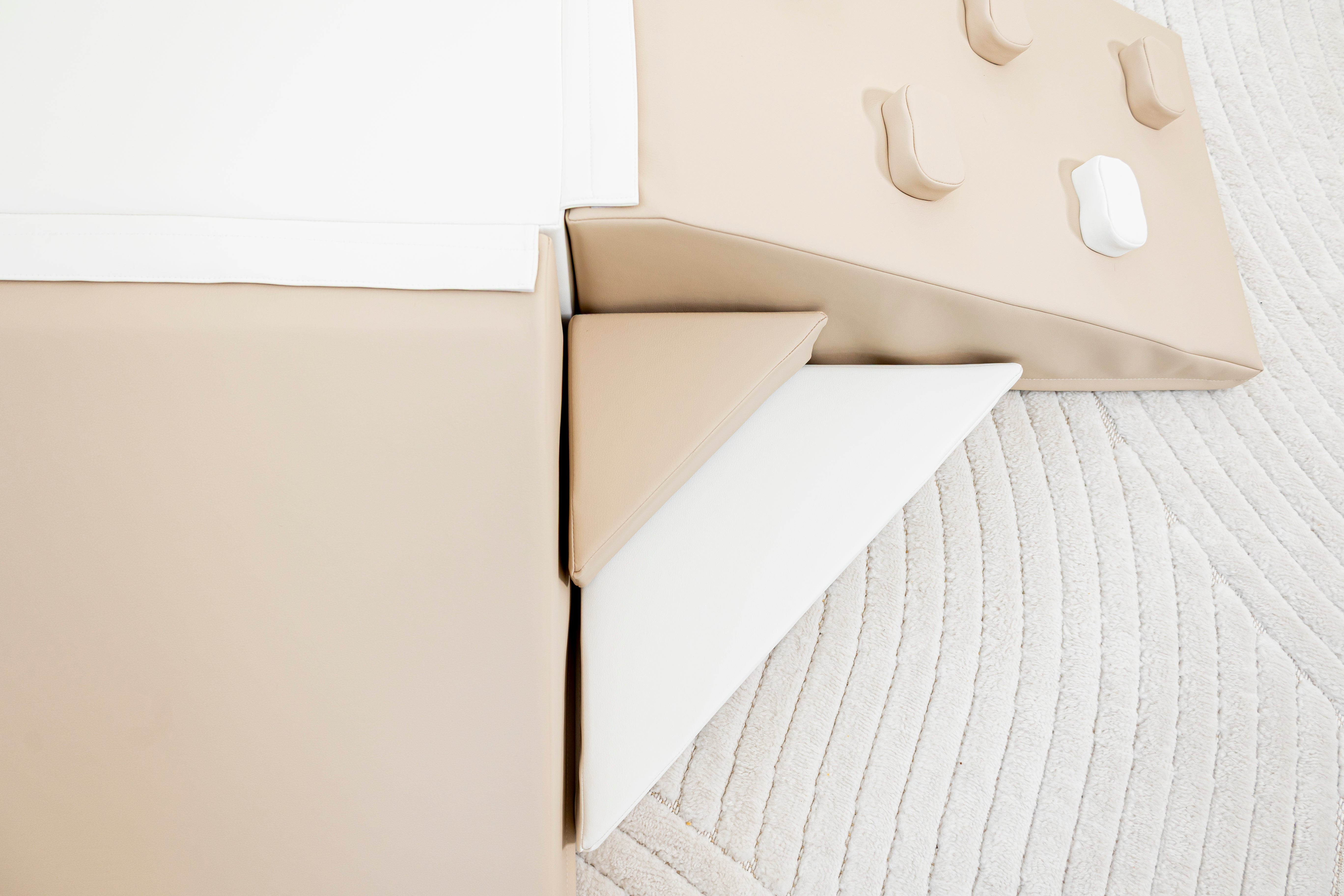Corner Soft Play Set – Beige & White