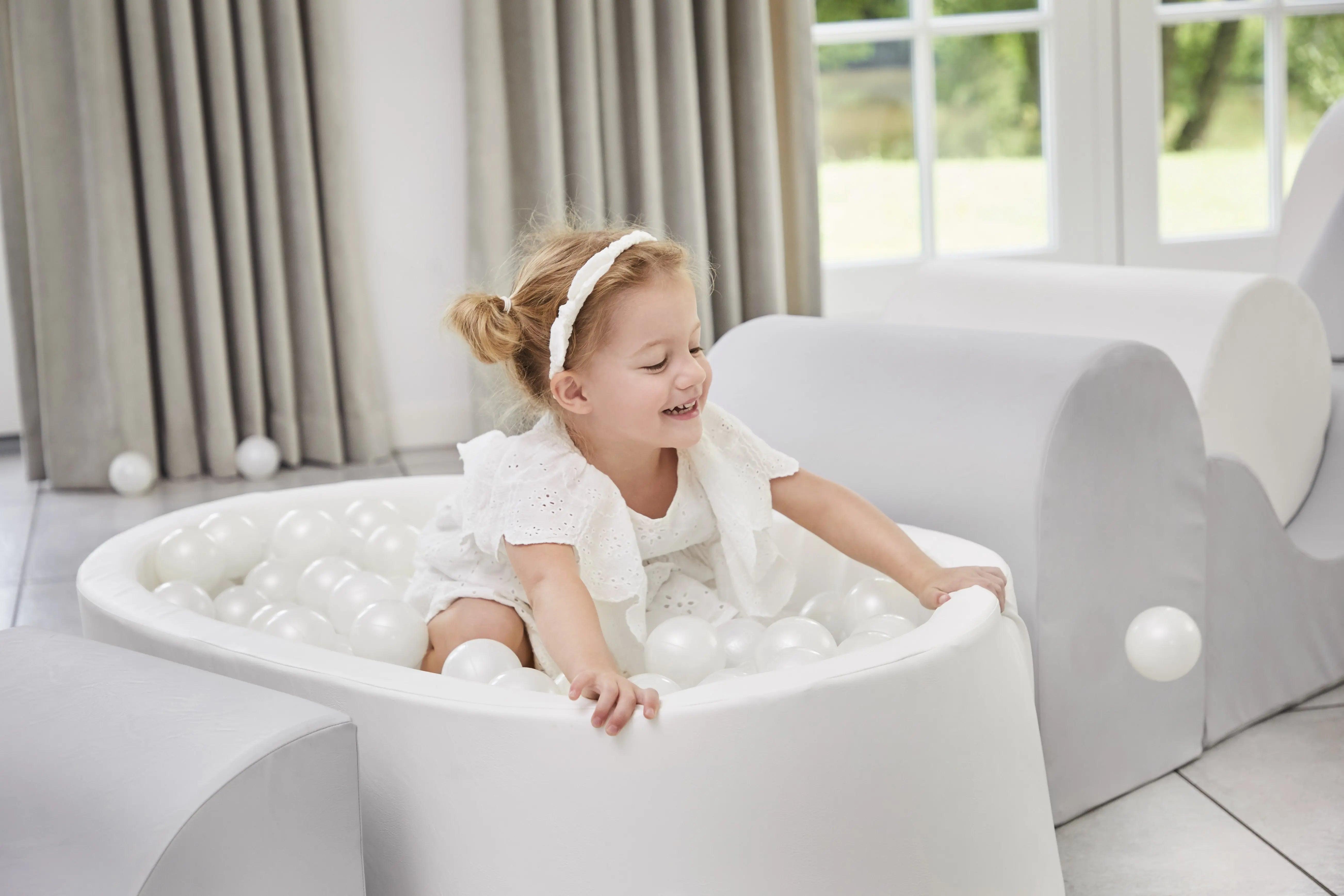 LUX Foam Play Set with Ball Pit - Grey/White - KIDKII